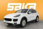 Valkoinen Maastoauto, Porsche Cayenne – FNI-423, kuva 4