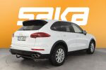 Valkoinen Maastoauto, Porsche Cayenne – FNI-423, kuva 8