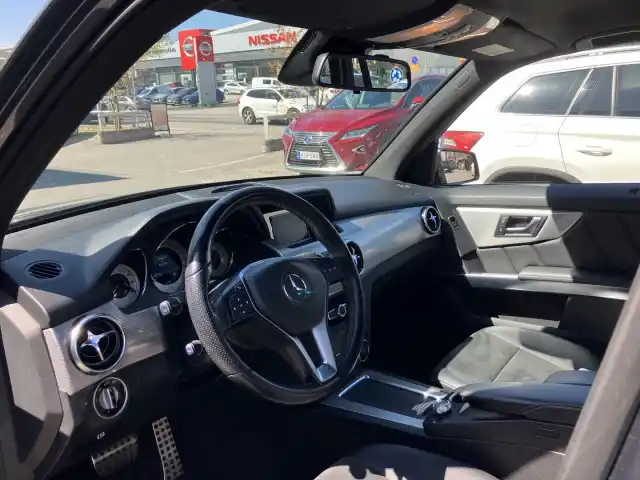 Harmaa Farmari, Mercedes-Benz GLK – FNJ-264