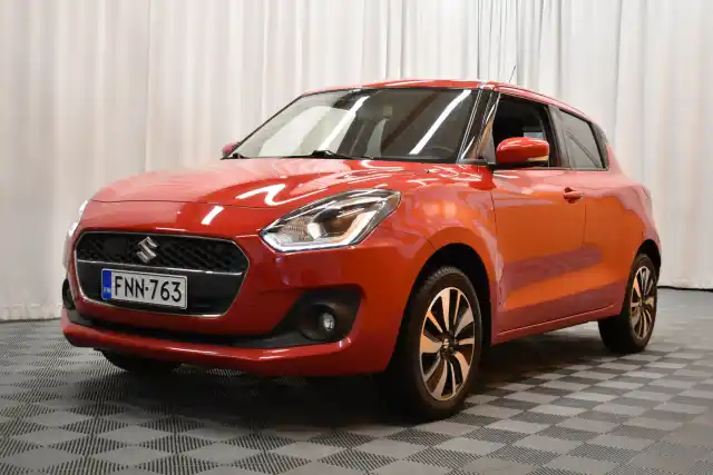 Punainen Viistoperä, Suzuki Swift – FNN-763