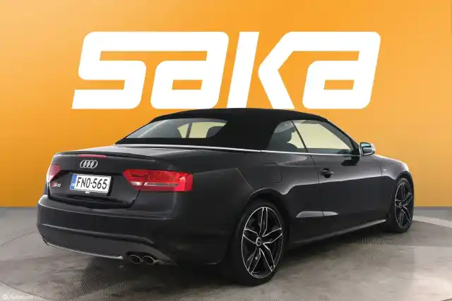 Musta Avoauto, Audi S5 – FNO-565