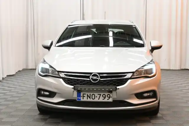 Hopea Farmari, Opel Astra – FNO-799