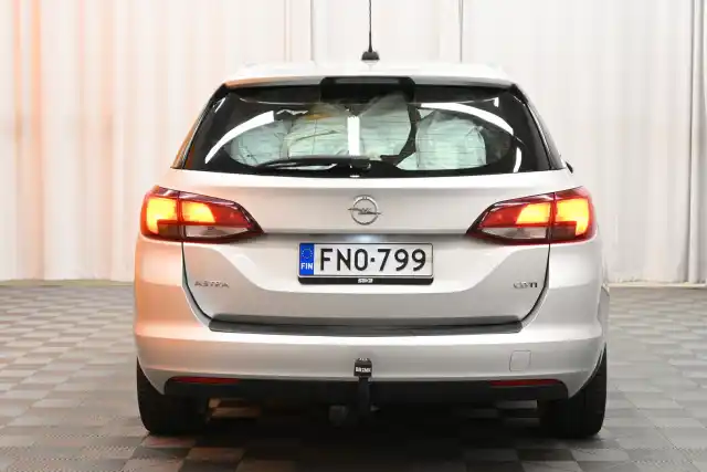 Hopea Farmari, Opel Astra – FNO-799