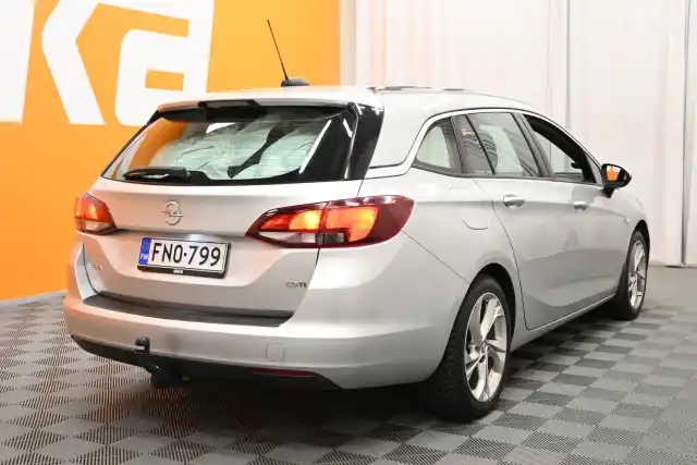 Hopea Farmari, Opel Astra – FNO-799