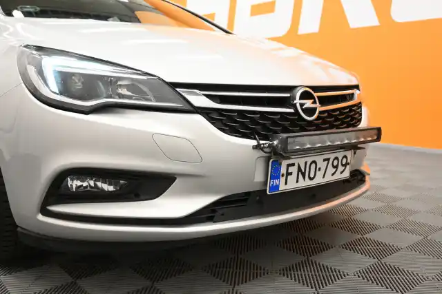 Hopea Farmari, Opel Astra – FNO-799