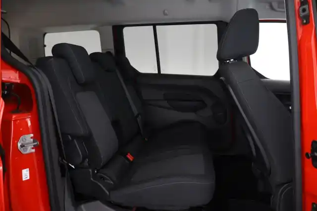 Punainen Tila-auto, Ford Grand Tourneo Connect – FNP-338