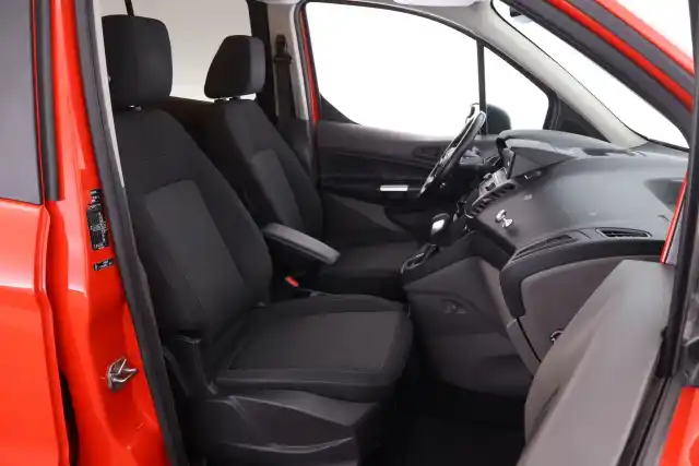 Punainen Tila-auto, Ford Grand Tourneo Connect – FNP-338