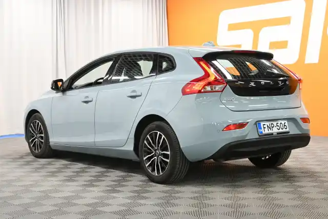 Sininen Viistoperä, Volvo V40 – FNP-506