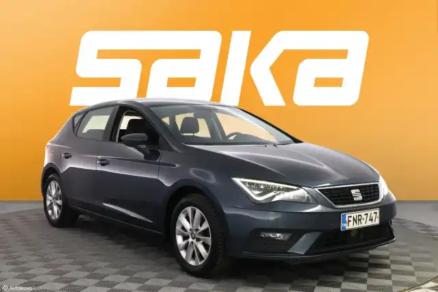 Harmaa Viistoperä, Seat Leon – FNR-747