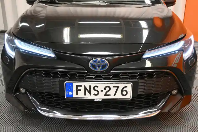 Musta Farmari, Toyota Corolla – FNS-276