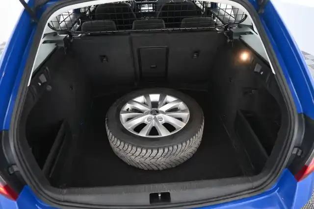 Sininen Farmari, Skoda Octavia – FNS-529