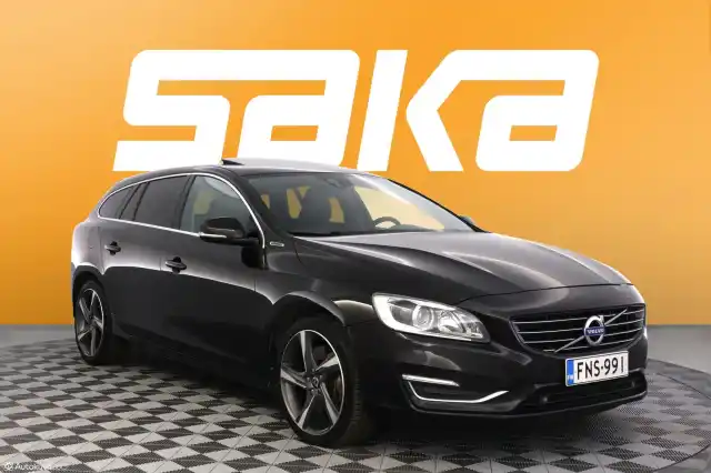 Musta Farmari, Volvo V60 – FNS-991