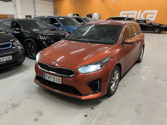 Oranssi Farmari, Kia Ceed – FNT-310