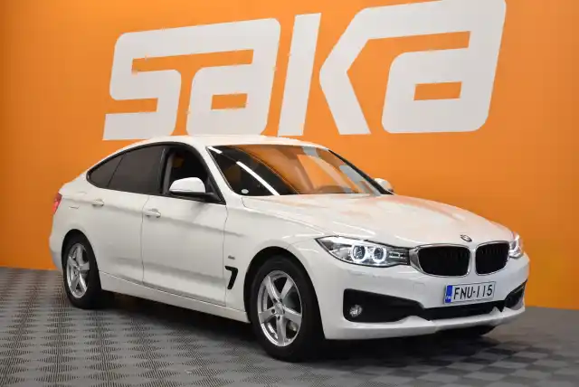 Valkoinen Sedan, BMW 320 Gran Turismo – FNU-115