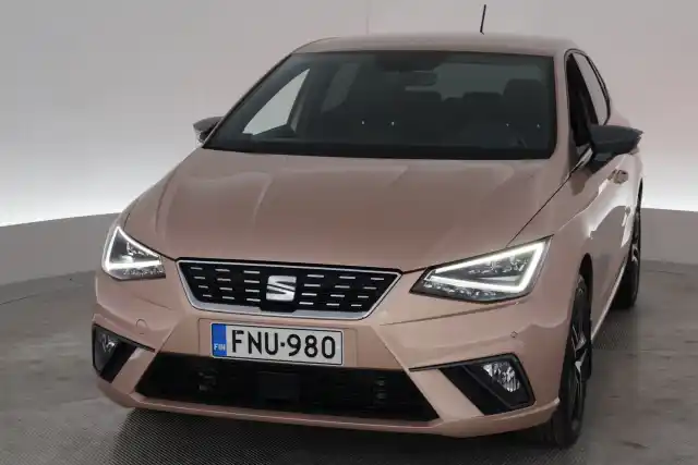 Harmaa Viistoperä, Seat Ibiza – FNU-980