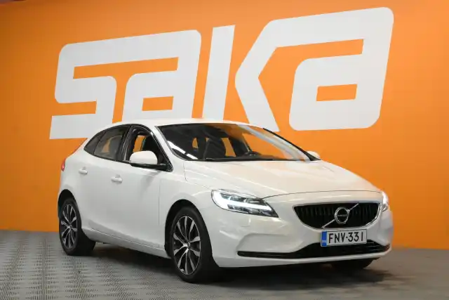 Valkoinen Viistoperä, Volvo V40 – FNV-331