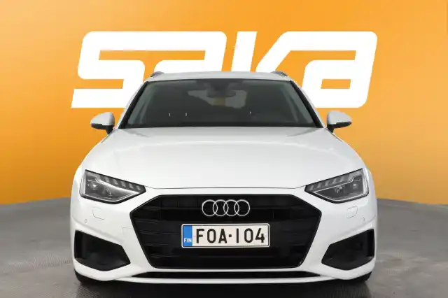 Valkoinen Farmari, Audi A4 – FOA-104