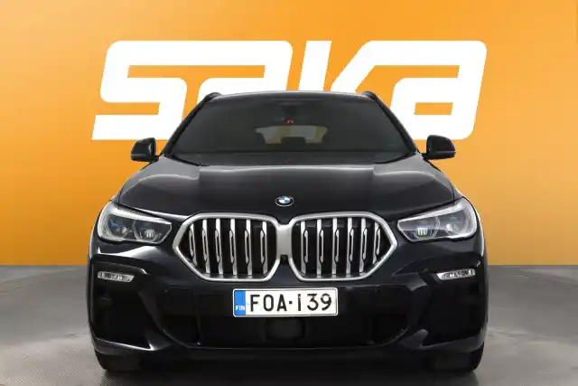 Musta Maastoauto, BMW X6 – FOA-139