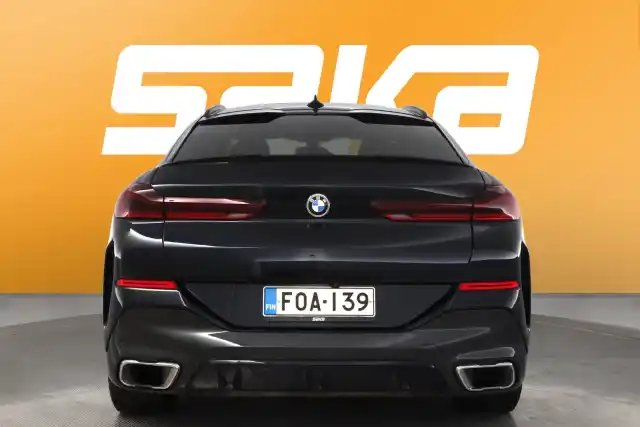 Musta Maastoauto, BMW X6 – FOA-139