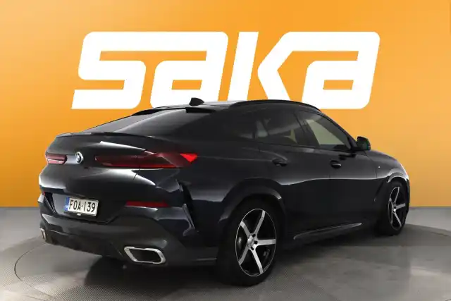 Musta Maastoauto, BMW X6 – FOA-139