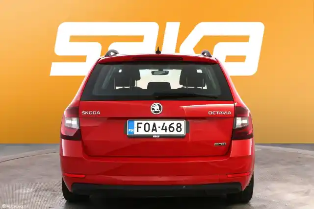 Punainen Farmari, Skoda Octavia – FOA-468