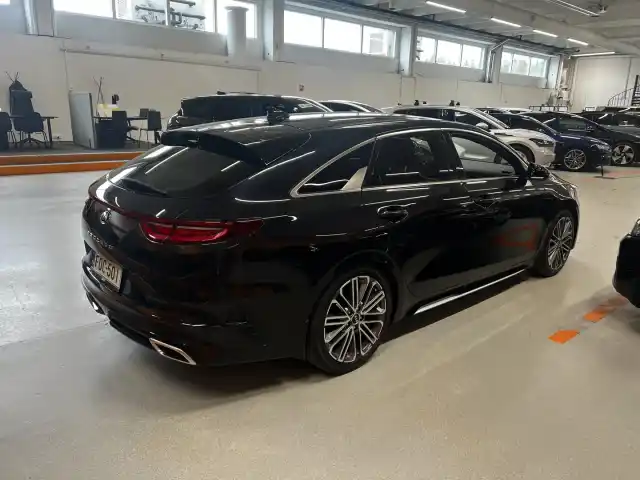 Musta Farmari, Kia ProCeed – FOC-501