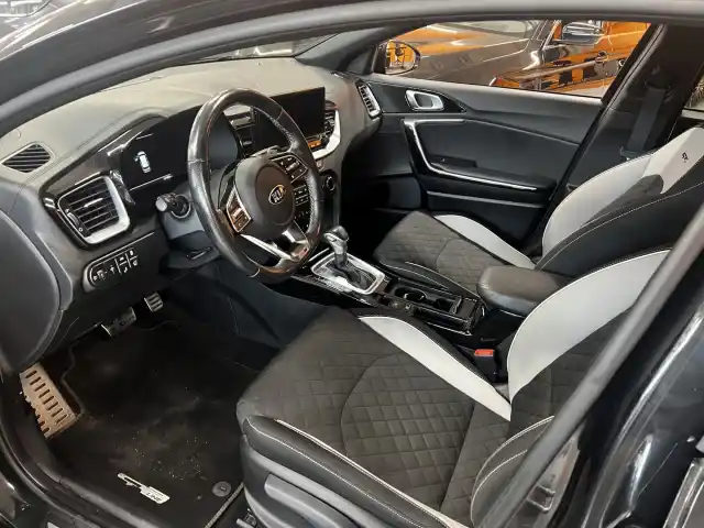 Musta Farmari, Kia ProCeed – FOC-501