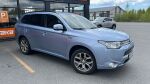 Sininen Maastoauto, Mitsubishi Outlander – FOE-497, kuva 2