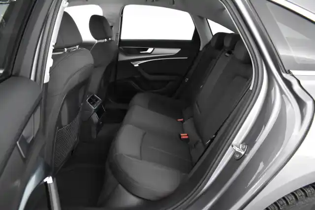 Harmaa Sedan, Audi A6 – FOF-148