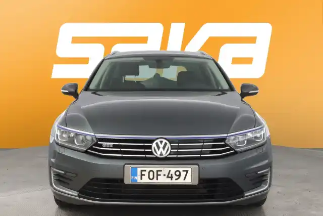 Harmaa Farmari, Volkswagen Passat – FOF-497