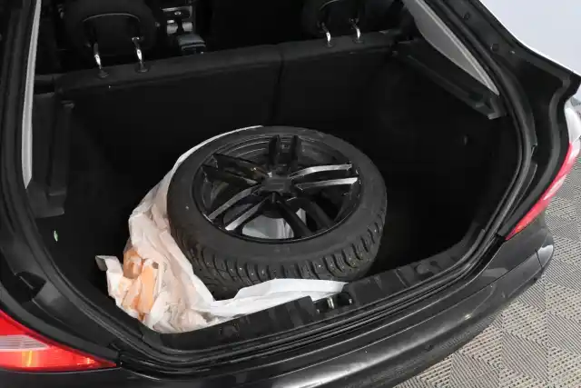 Musta Coupe, Mercedes-AMG C – FOF-985