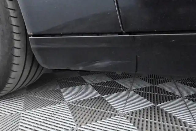 Musta Coupe, Mercedes-AMG C – FOF-985
