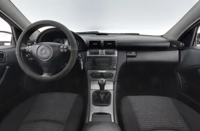 Musta Coupe, Mercedes-AMG C – FOF-985