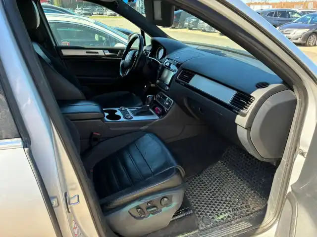 Hopea Maastoauto, Volkswagen Touareg – FOG-306