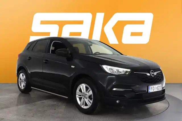 Musta Maastoauto, Opel Grandland X – FOI-622