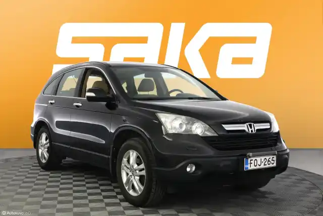 Musta Maastoauto, Honda CR-V – FOJ-265