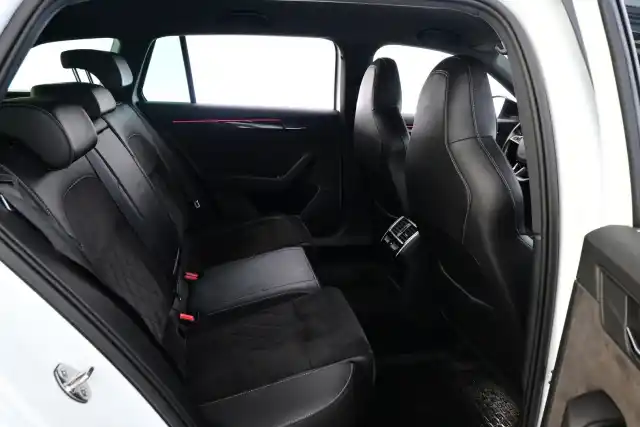 Valkoinen Farmari, Skoda Superb – FON-224