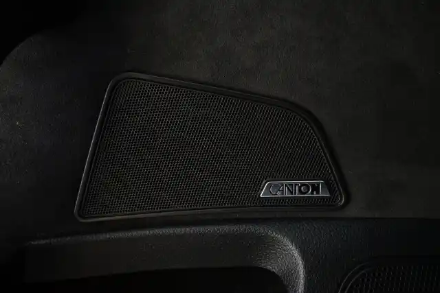 Valkoinen Farmari, Skoda Superb – FON-224