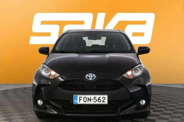 Musta Viistoperä, Toyota Yaris – FON-562