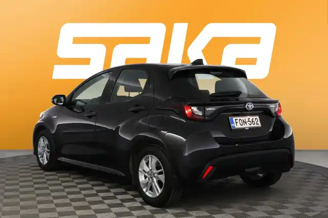 Musta Viistoperä, Toyota Yaris – FON-562