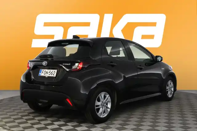 Musta Viistoperä, Toyota Yaris – FON-562
