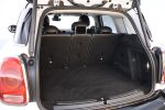 Valkoinen Maastoauto, Mini Countryman – FON-979, kuva 31