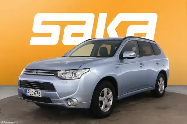 Sininen Maastoauto, Mitsubishi OUTLANDER PHEV – FOO-676