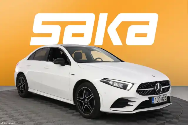 Valkoinen Sedan, Mercedes-Benz A – FOO-826