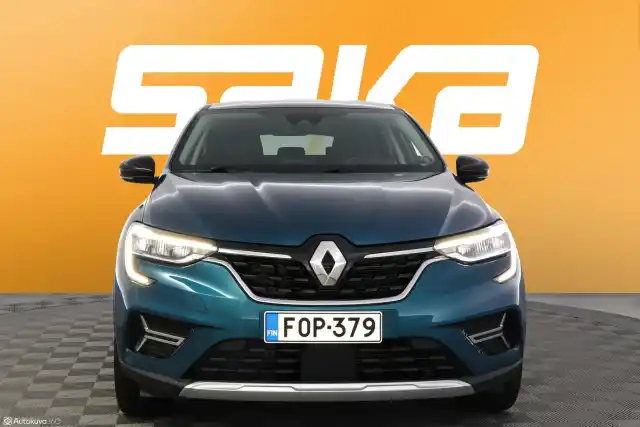 Sininen Maastoauto, Renault Arkana – FOP-379