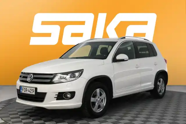 Valkoinen Maastoauto, Volkswagen Tiguan – FOR-429