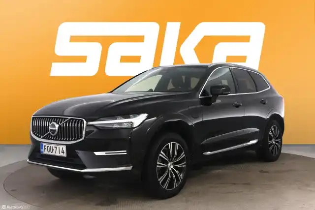 Musta Maastoauto, Volvo XC60 – FOU-714