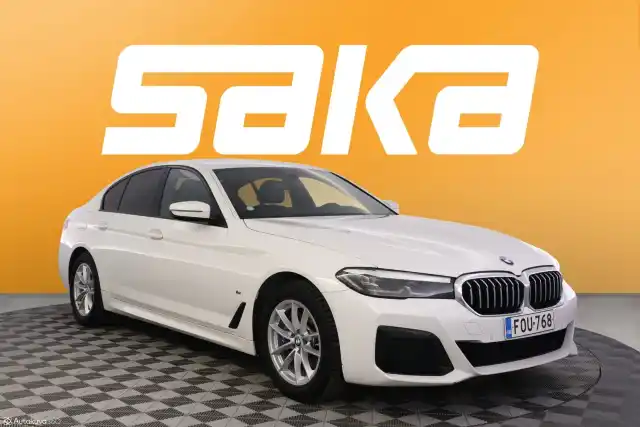 Valkoinen Sedan, BMW 530 – FOU-768