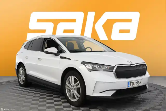 Valkoinen Maastoauto, Skoda Enyaq – FOU-936