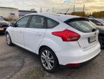 Valkoinen Viistoperä, Ford Focus – FOV-272, kuva 2